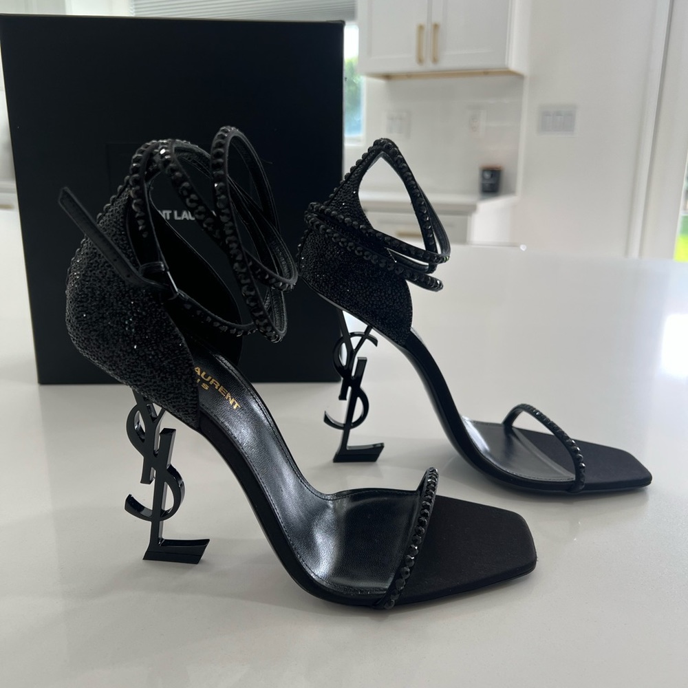 NEW Saint Laurant Opyum 110 YSL STR SA US10 EU41.5
